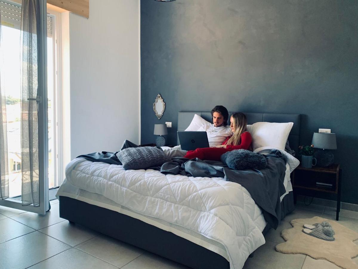 Homelyfeeling 카스텔누보델가다 외부 사진